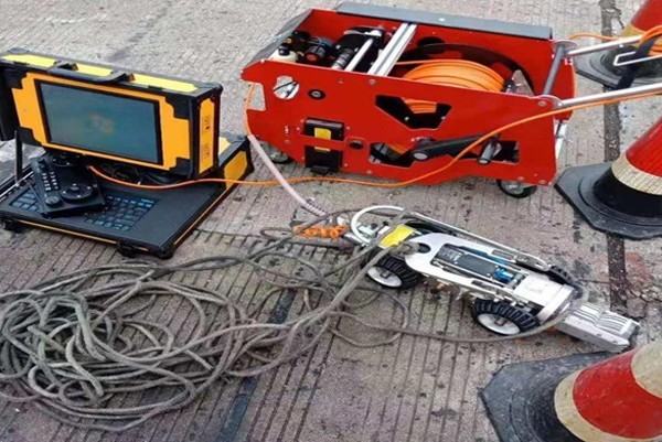 巴林左CCTV管道检测机器人